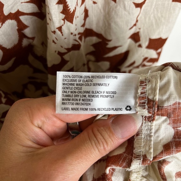 Universal Thread Maxi Dress S Brown White Floral Smocked Tiered Boho Cottagecore - Picture 3 of 10